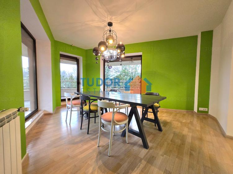 Beautiful 4 Bedroom Apartment with Herastrau Park View
