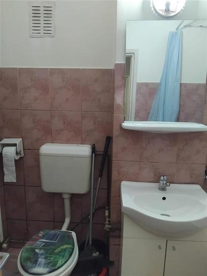 Apartament de vanzare 2 camere Racadau cu parcare si boxa NEGOCIABIL