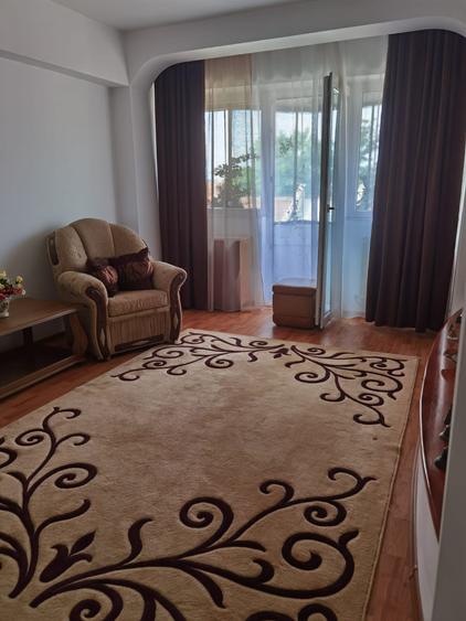 Apartament 5 camere Piata Mare