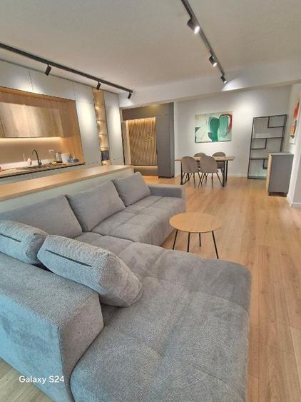 Locuință premium de închiriat | 2 camere – design modern | President Residence