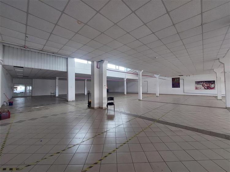 Hala de inchiriat in apropiere de aeroport