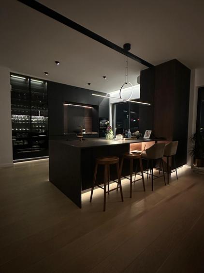 Vanzare apartament 3 camere tip penthouse- Lux - Nusco