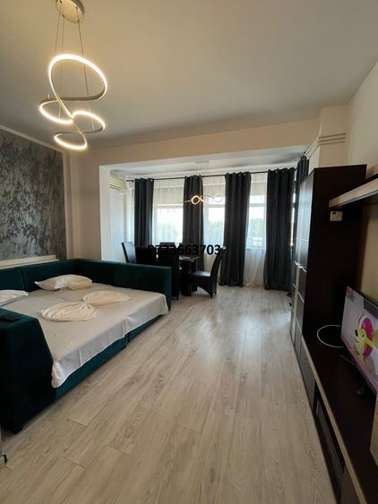 Apartament 2 camere transformat in 3 Mamaia, lângă Hotel Regal 118000 euro
