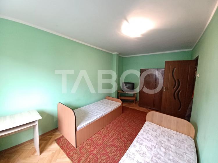 Apartament de vanzare 4 camere 75mp cu 2 balcoane Mihai Viteazul Sibiu
