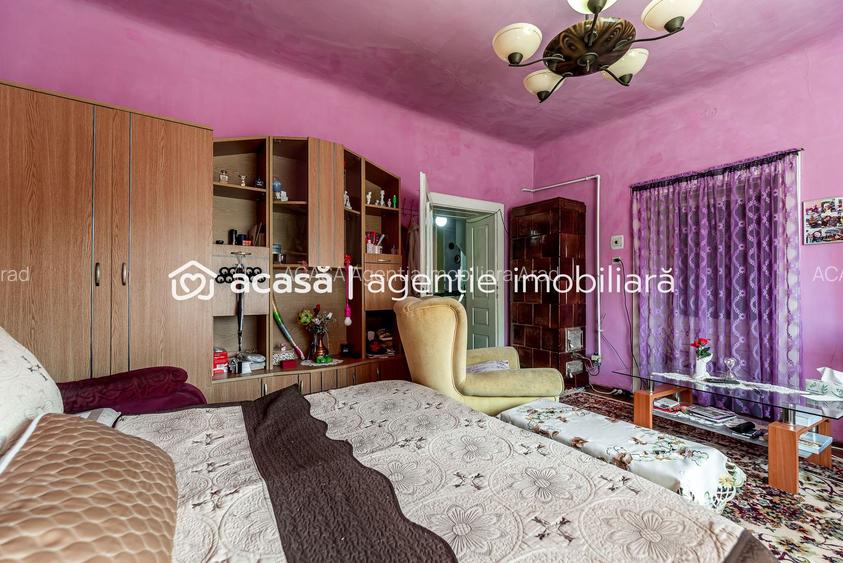 Casa 3 camere, bucatarie si baie, in zona centrala din Chisineu-Cris - 11