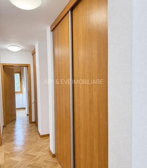 ELEGANȚĂ URBANĂ ÎN INIMA AVIATORILOR - 9