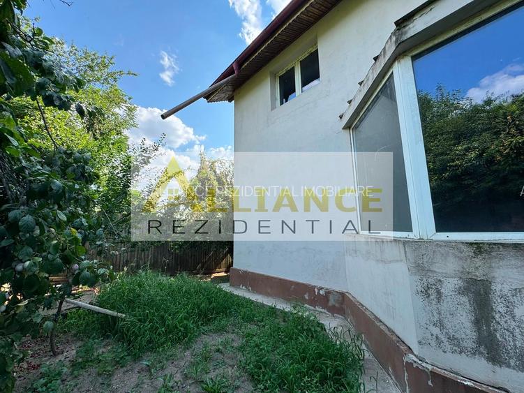 DUPLEX INTREG DE VANZARE CU TEREN 1086 MP - FRUMUSANI