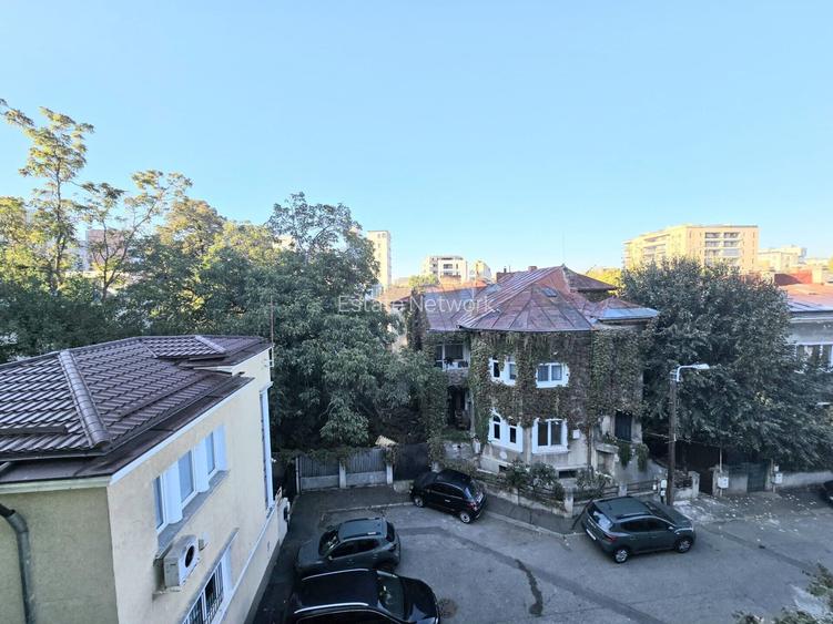 Vanzare duplex, Intrarea Episcopul Radu Nr 9 - 6