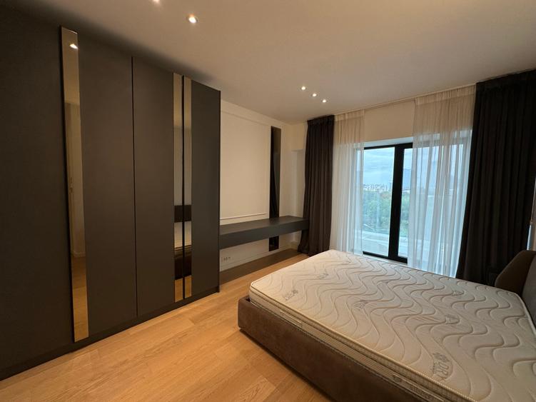 Apartament cu vedere superbă în One Verdi,2 balcoane,parcare inclusă