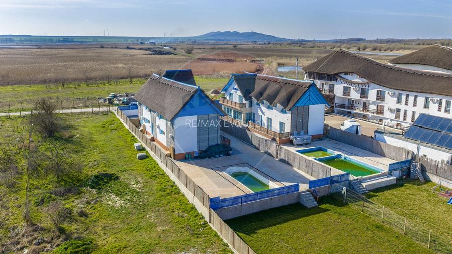 VILA IN MURIGHIOL | IESIRE LA LAC, DELTA DUNARII SI PISCINA | 6 CAMERE - 24