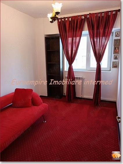 Apartament 3 camere decomandate zona Dacia