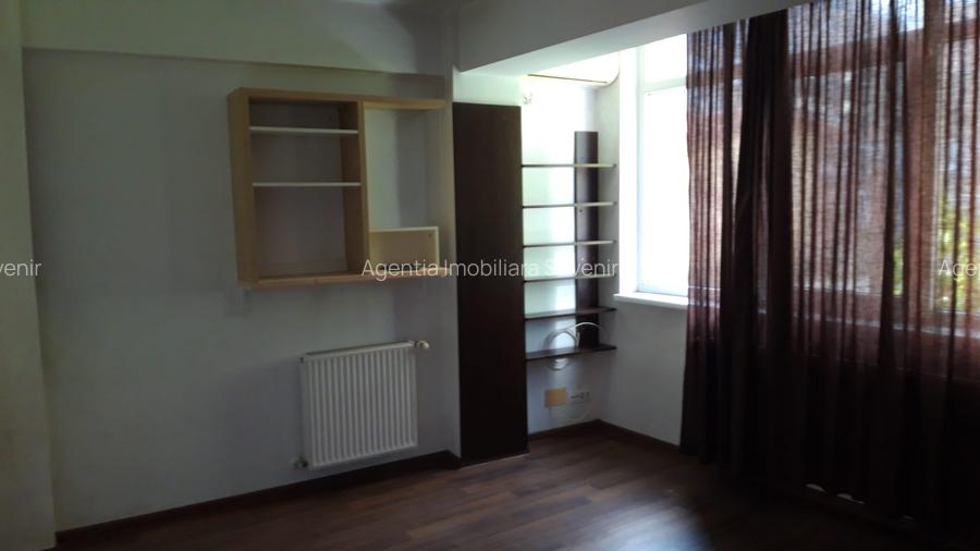De inchiriat 2 camere , 1/4 ,Stefan cel Mare ( Circ ),  nemobilat, 450 E/luna. - 7