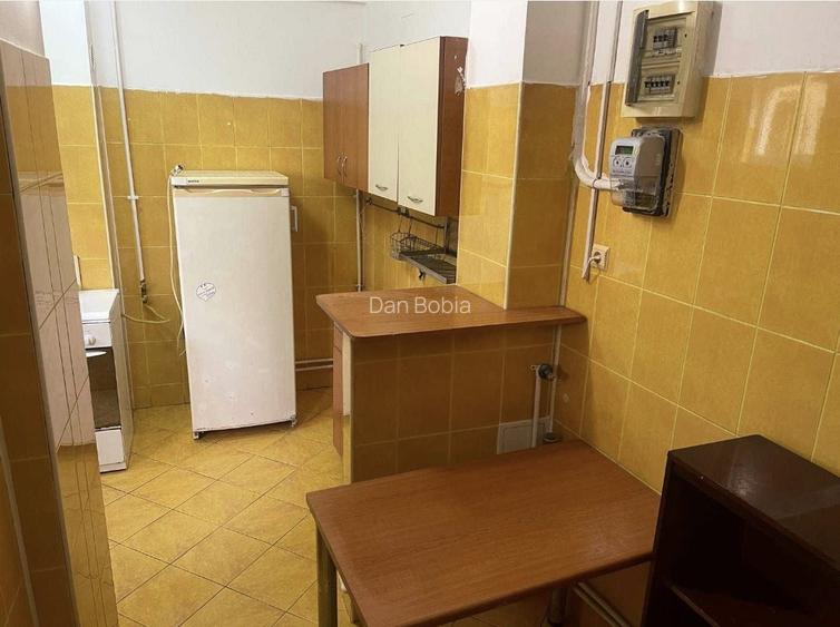 Garsoniera ultracentral 10 min M izvor- Cismigiu - Centrala Proprie DB2254 - 2
