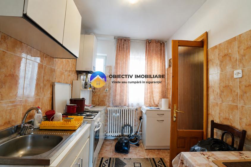 Oferta unica in Piatra Neamt ! Casa si teren zona centrala , strada Castanilor