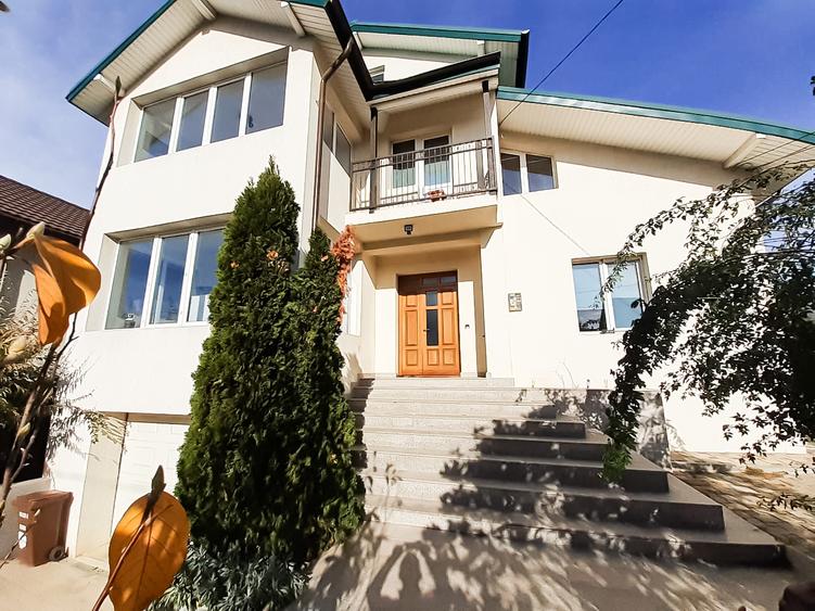 Vila de vanzare Valea Lupului