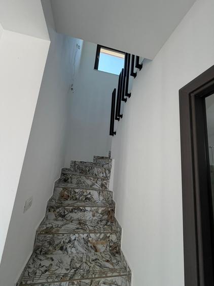 Casă P+E,4 camere, gata de mutare,900 m de blv.