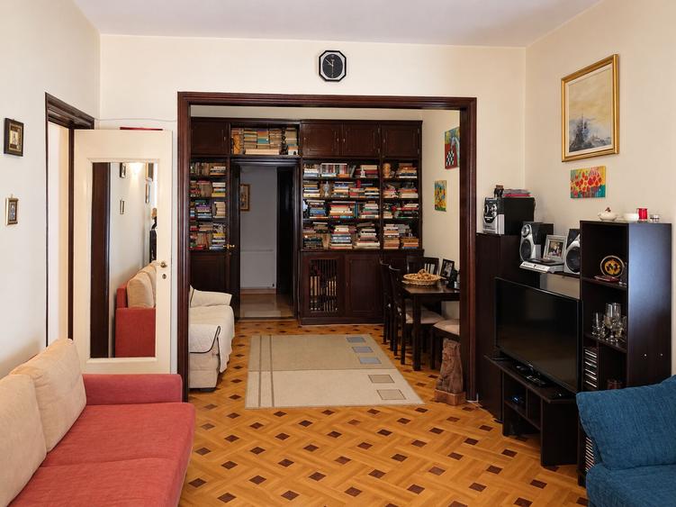 Bloc consolidat, Ultracentral, 94mp, 3 camere