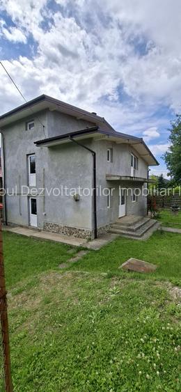 Casa P+1+M "la gri", intabulata, cu utilitati, Bucium Str. Teascului - 14