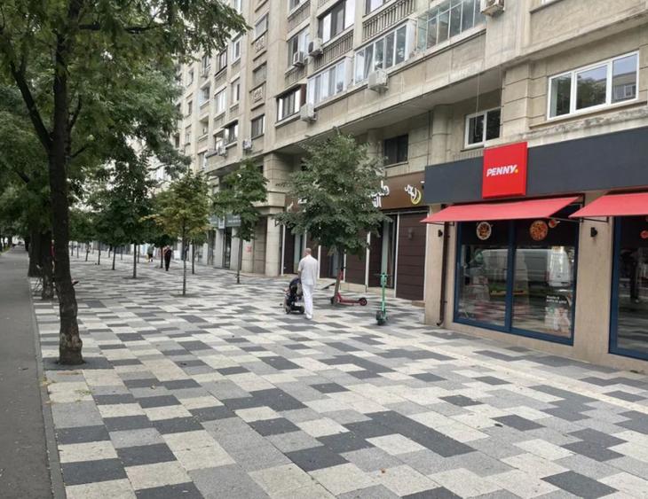 Decebal- Dristorului- Alba Iulia, 230  mp   pret 5.000 euro,