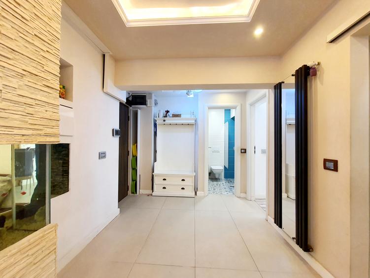 Apartament 4 camere de închiriat codtin georgian