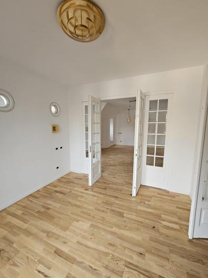 Apartament 4 camere de vanzare in vila zona Dorobanti - ASE, Bucuresti