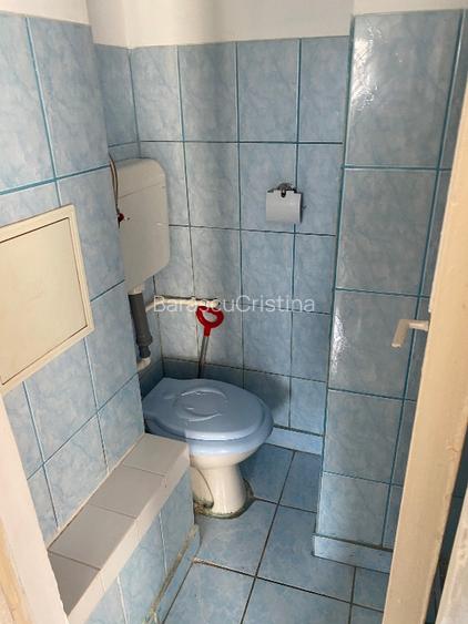De vanzare apartament 3 camere - Fieni, etaj 2/4, aproape de Sinaia - 6