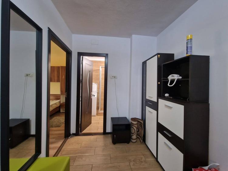 Apartament 2 camere termen lung de inchiriat