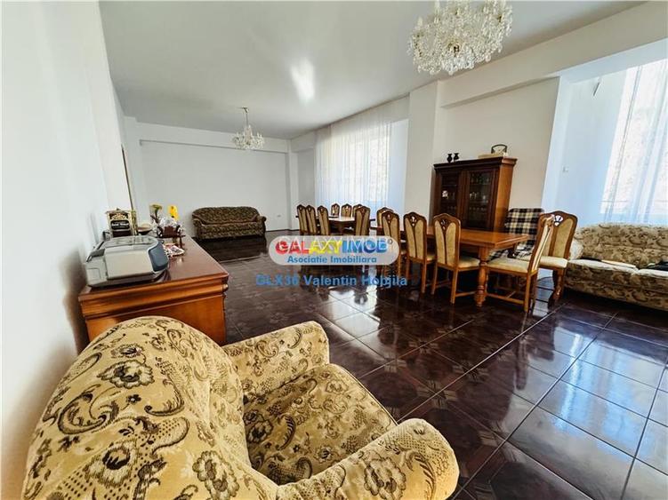 Vanzare inchiriere vila 12 camere 12 gr sanitare Predeal  ORIZONT HERA - 10