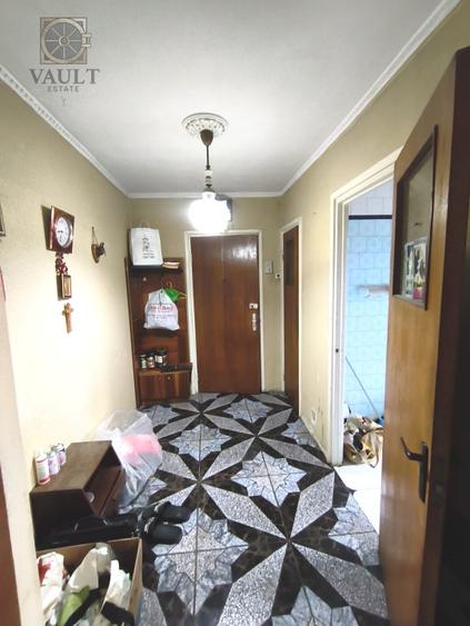 Apartament 3 camere -5 minute Metrou 1 Decembrie