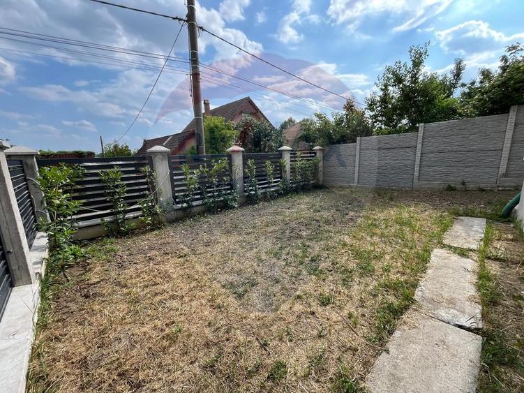 Casă de vânzare semifinisată, 4 Camere 145 mp utili,Făcliei