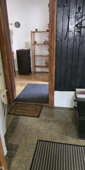 IANCULUI UNATC ,in vila,mobilata,utilata,loc de parcare,curte,Pet friendly