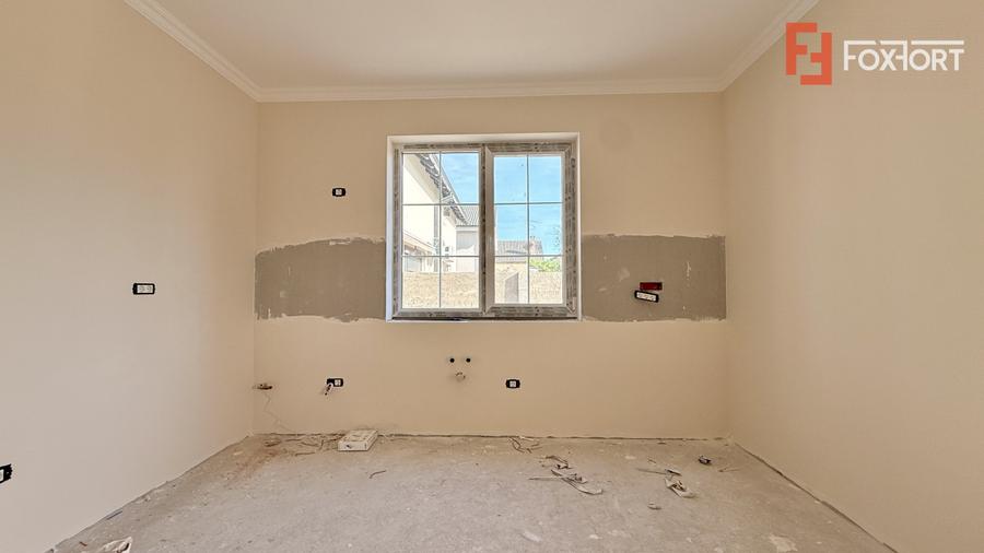 Comision 0% Duplex cu 4 camere de vanzare in localitatea Mosnita Veche