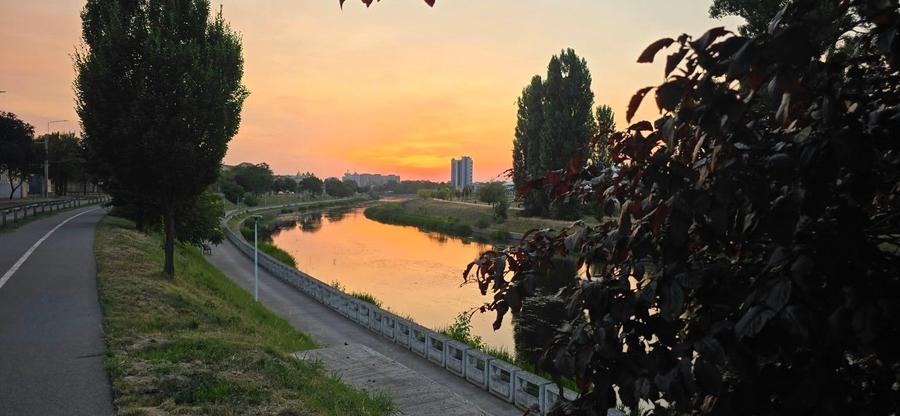 Apartament Nou cu CF – Finisat modern - parcare inclusa in pret