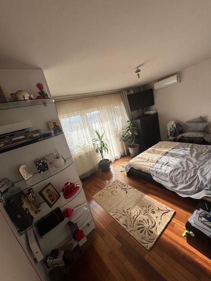 Apartament 4 camer | Bulevardul Unirii | 2 Parcari | 5 balcoane | Bucuresti