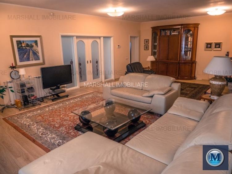 Vila cu 7 camere de vanzare in Baicoi, zona Vest, 360 mp #13205 - 4