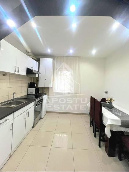 Apartament 3 camere Complex Ared Uta