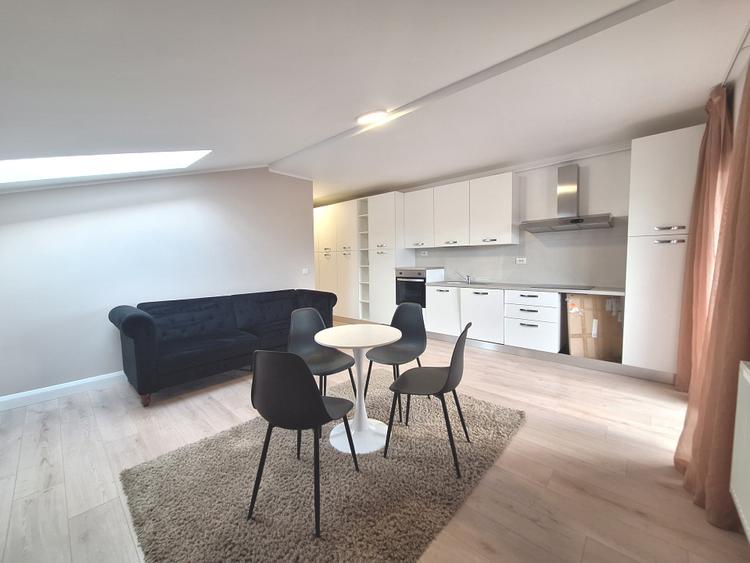 Apartament cu 2 camere, 45 mp, balcon, parcare, zona Tineretului