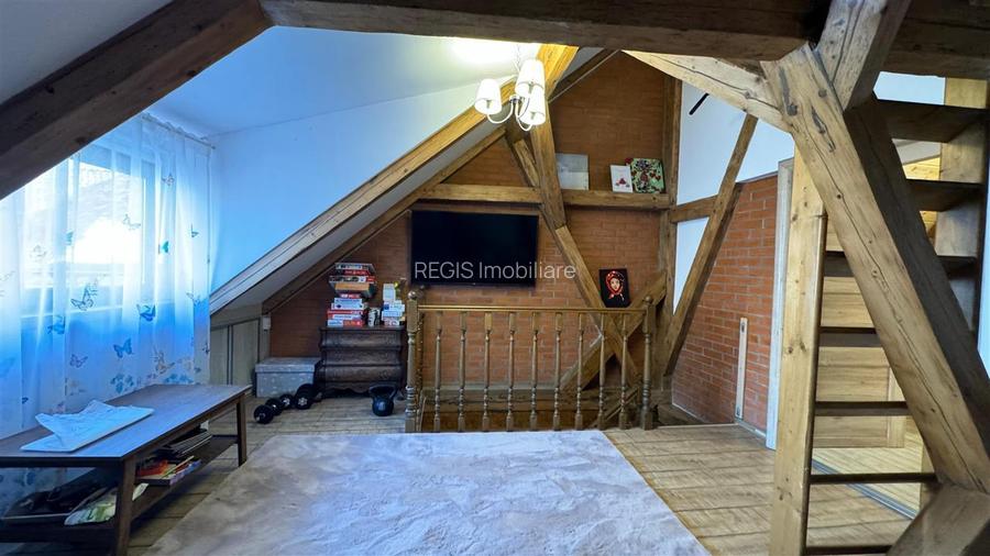 Proprietate rara in Schei/penthouse pe doua niveluri - 21