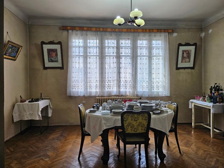 Parter si demisol in vila - Stirbei Voda
