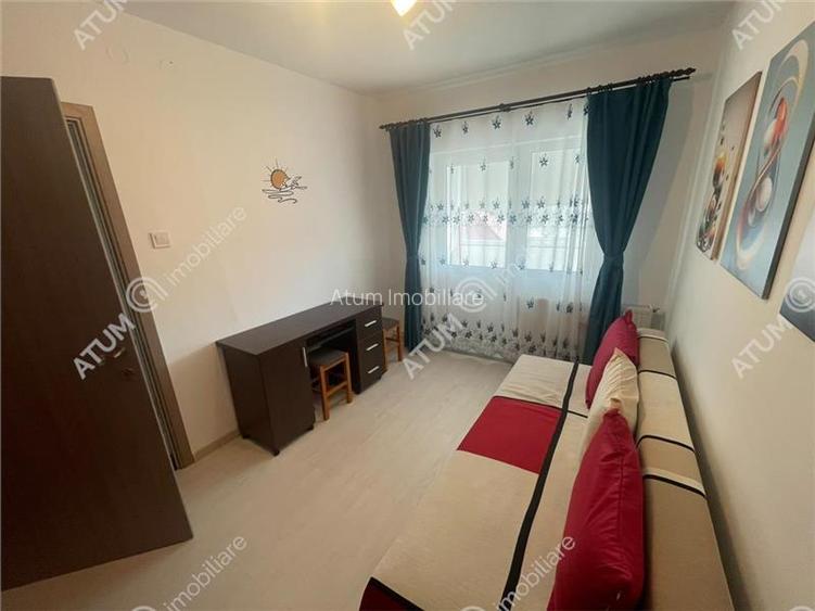 Apartament 3 camere decomandate balcon zona Vasile Aaron din Sibiu - 4