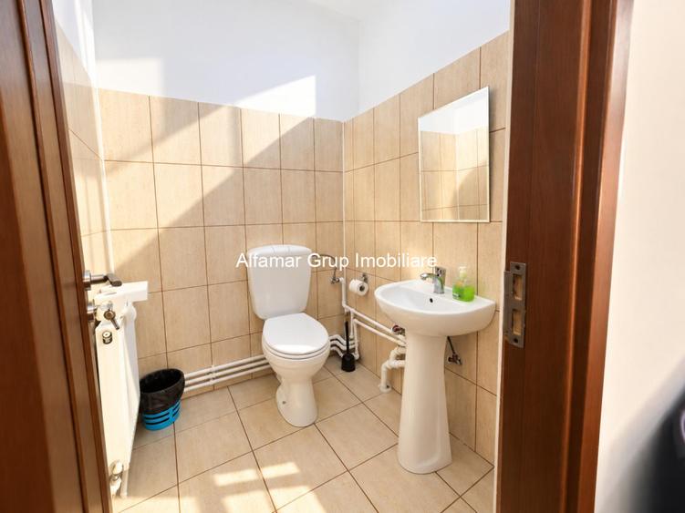 Casă 9 cam, renovată– medical/ beauty/ birouri– Sebastian