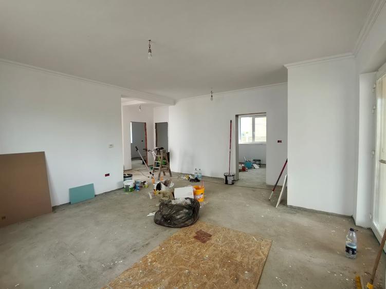 Casa Noua individuala -pe PARTER Ghiroda Noua