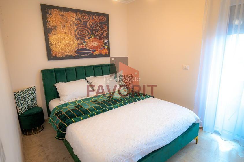VAND 1/2 CLADIRE CU 6 APARTAMENTE - 4