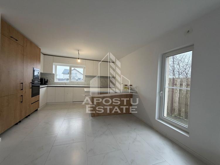 Casa individuala, 6 camere, 2 bai, garaj, teren 913, pompa de caldura