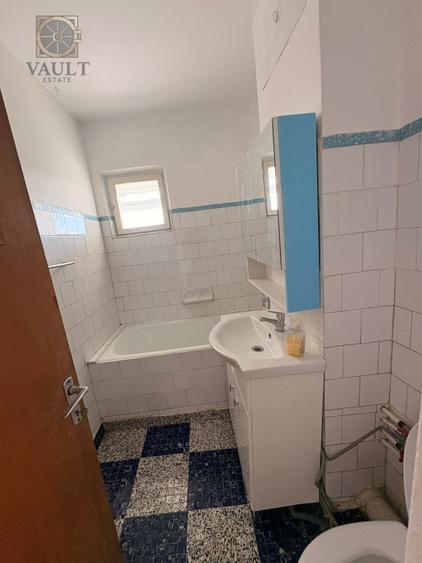 2 CAMERE - Bloc Anvelopat - PARC PLUMBUITA