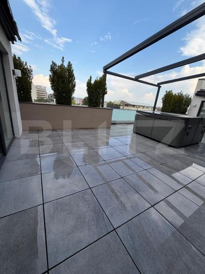 Penthouse 3 camere, 133 mp, Centru, zona Pirelli