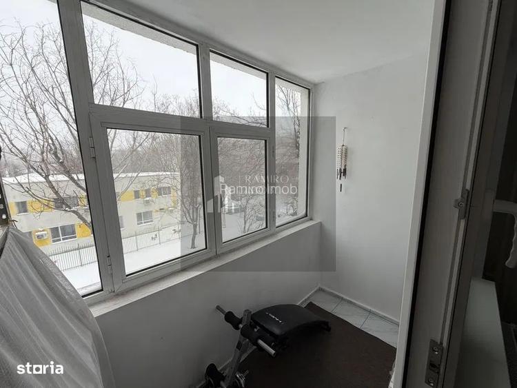 Apartament 3 CAMERE  - 5 minute metrou 1 Decembrie 1918 - 7