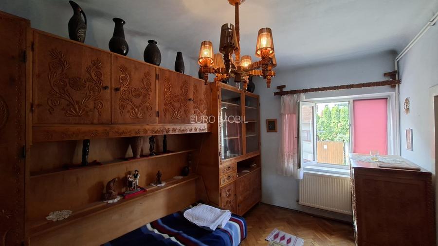 De vanzare casa singur in curte, 2 camere, Tg. Mures, Zona centrala - 9