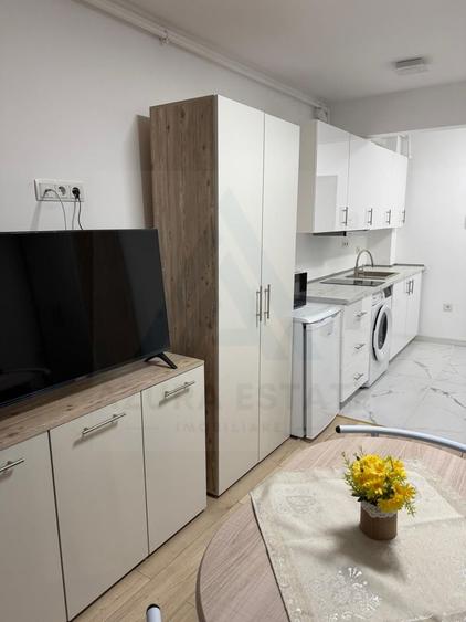 Studio complet mobilat utilat etaj 1 cu lift in zona Lazaret