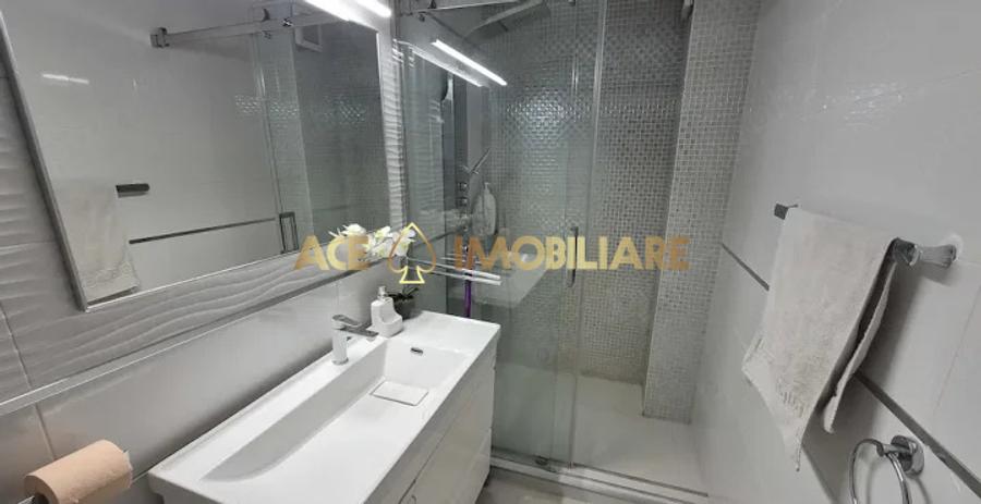 2 Camere de inchiriat | Unirii | Metrou | Masina de spalat vase